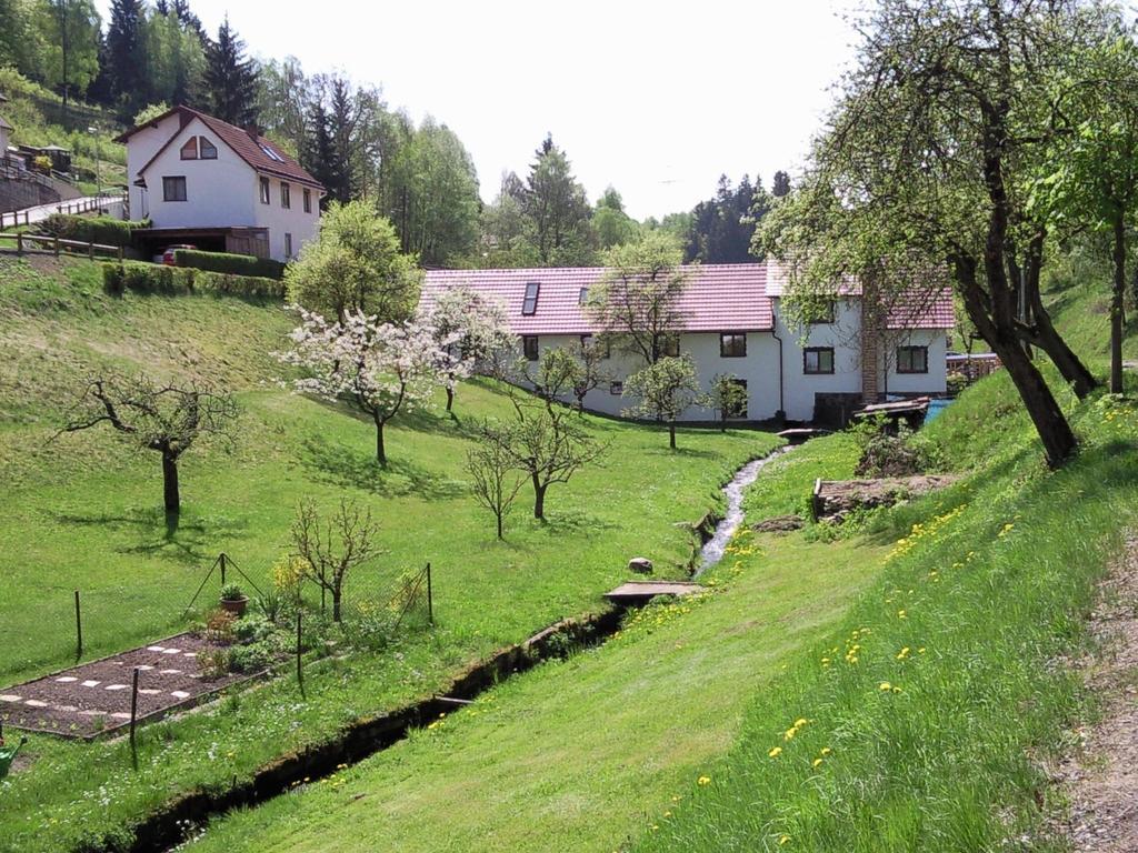 Quaint Farmhouse In Langenbach Near The Lake Eksteriør billede